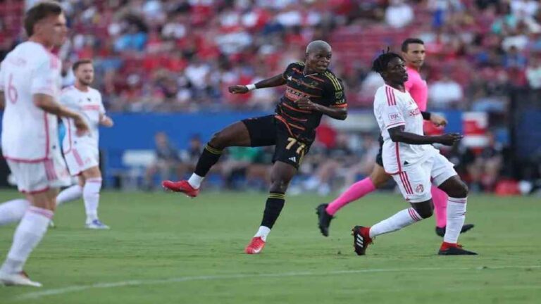 FC Dallas Secure 3-0 Victory Over St. Louis CITY SC on Sweltering Night 1 FC Dallas vs St. Louis CITY