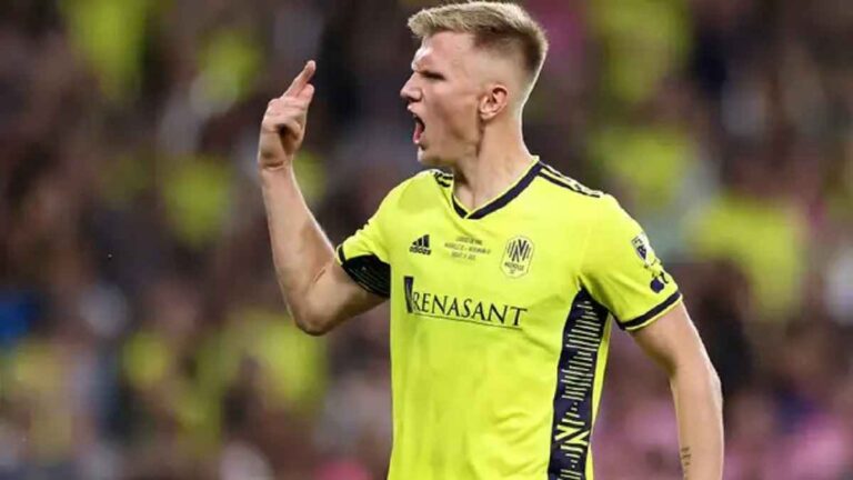 Sam Surridge Profile: Nashville SC and England Striker 1 Sam Surridge